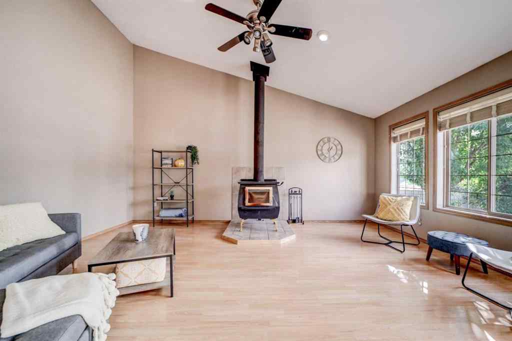 MLS® A2256759 - 2134 214 Street  in NONE Bellevue, Residential