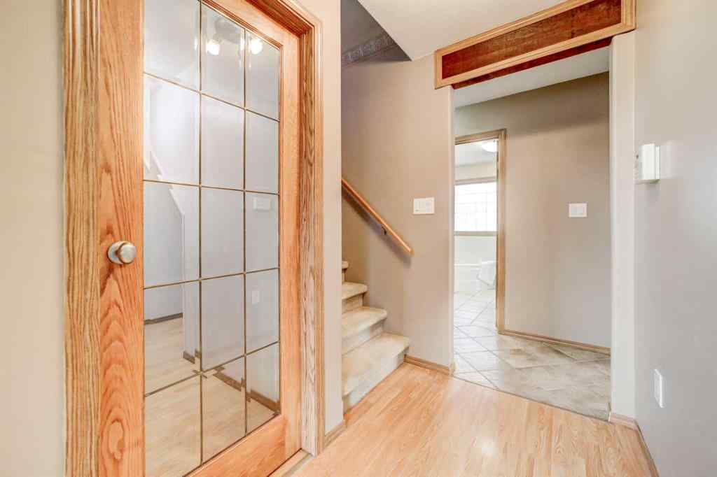 MLS® A2256759 - 2134 214 Street  in NONE Bellevue, Residential