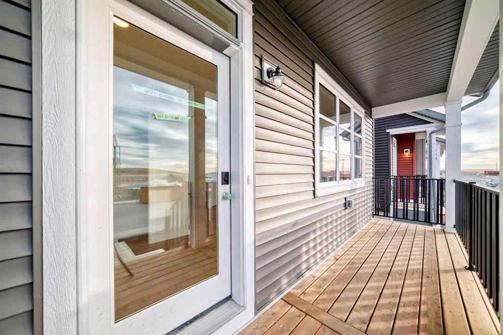 MLS® A2256762 - 519 Lawthorn Way SE in Lanark Airdrie, Residential