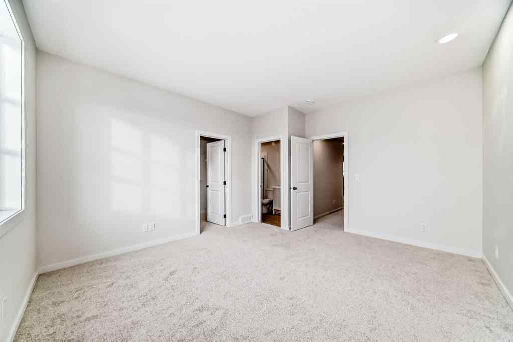 MLS® A2256762 - 519 Lawthorn Way SE in Lanark Airdrie, Residential