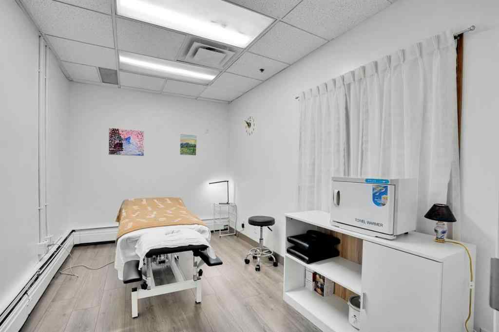 MLS® A2256771 - 1330 12 Avenue SW in Beltline Calgary, Commercial