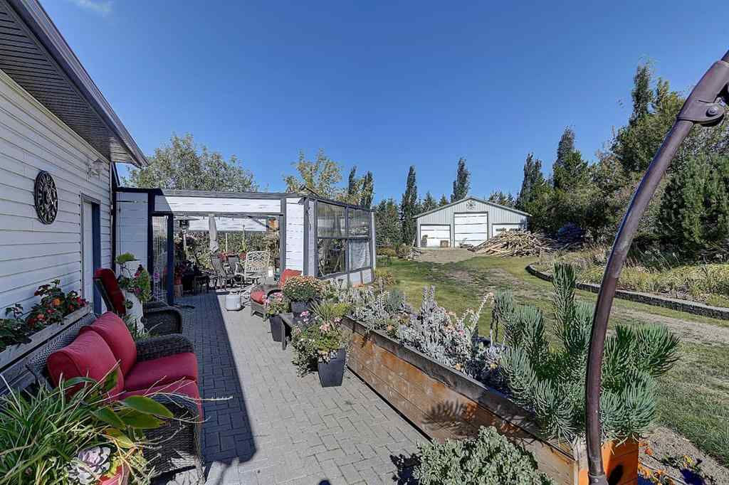 MLS® A2256772 - 1109 Hayfield Drive  in NONE Beaverlodge, Residential