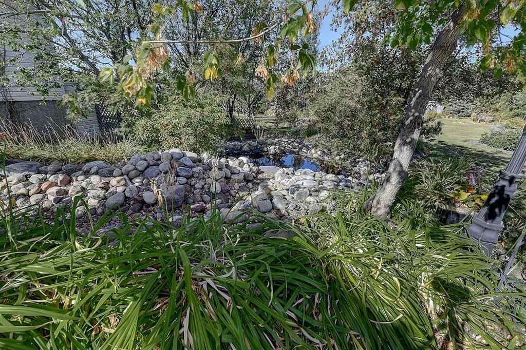 MLS® A2256772 - 1109 Hayfield Drive  in NONE Beaverlodge, Residential