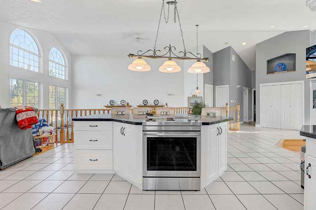 MLS® A2256772 - 1109 Hayfield Drive  in NONE Beaverlodge, Residential