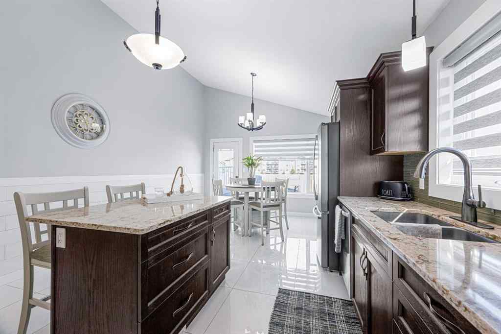 MLS® A2256773 - 4104 34 Street  in Aurora Lloydminster, Residential