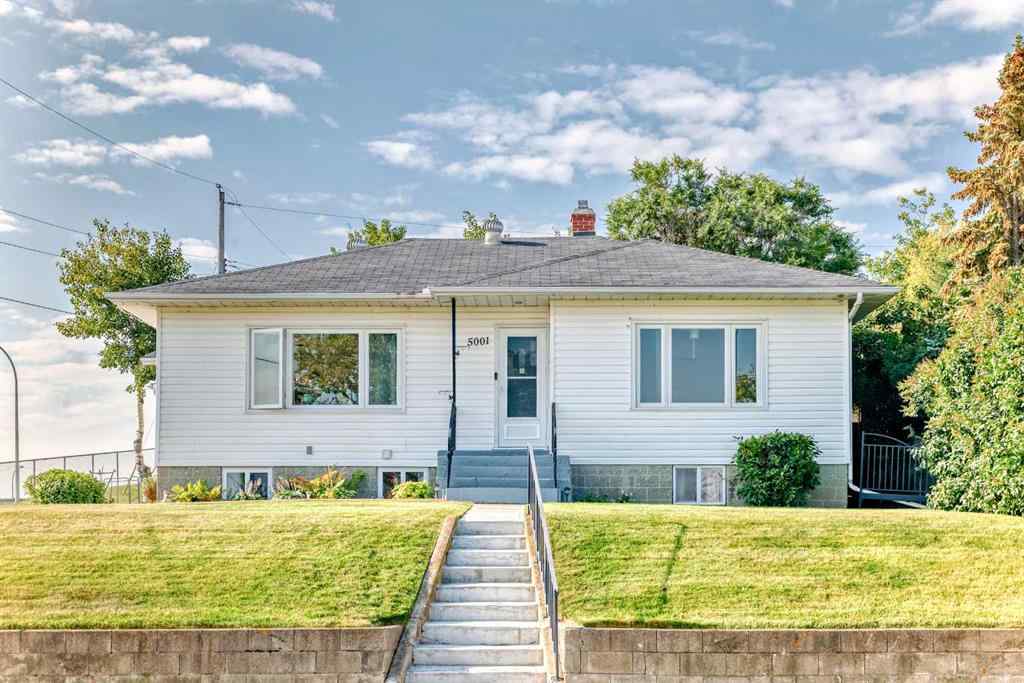 MLS® A2256774 - 5001 44 Ave   in Central Ponoka Ponoka, Residential
