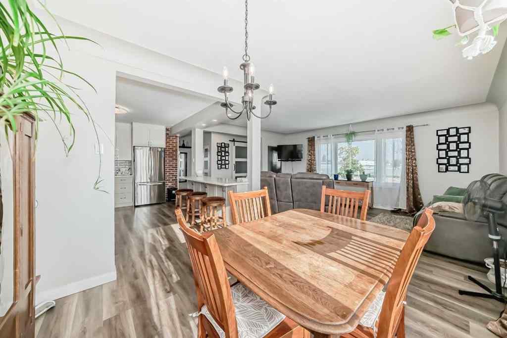 MLS® A2256774 - 5001 44 Ave   in Central Ponoka Ponoka, Residential