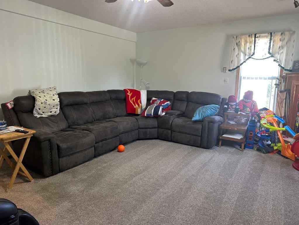 MLS® A2256775 - 202 James Avenue  in NONE Taber, Residential