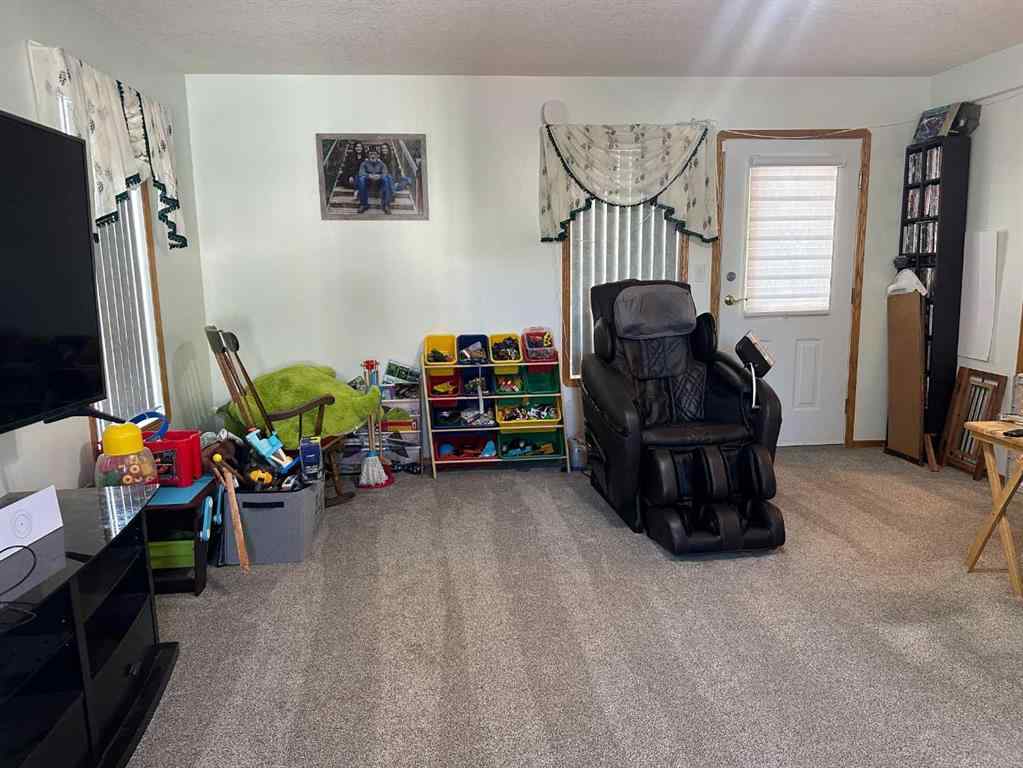 MLS® A2256775 - 202 James Avenue  in NONE Taber, Residential