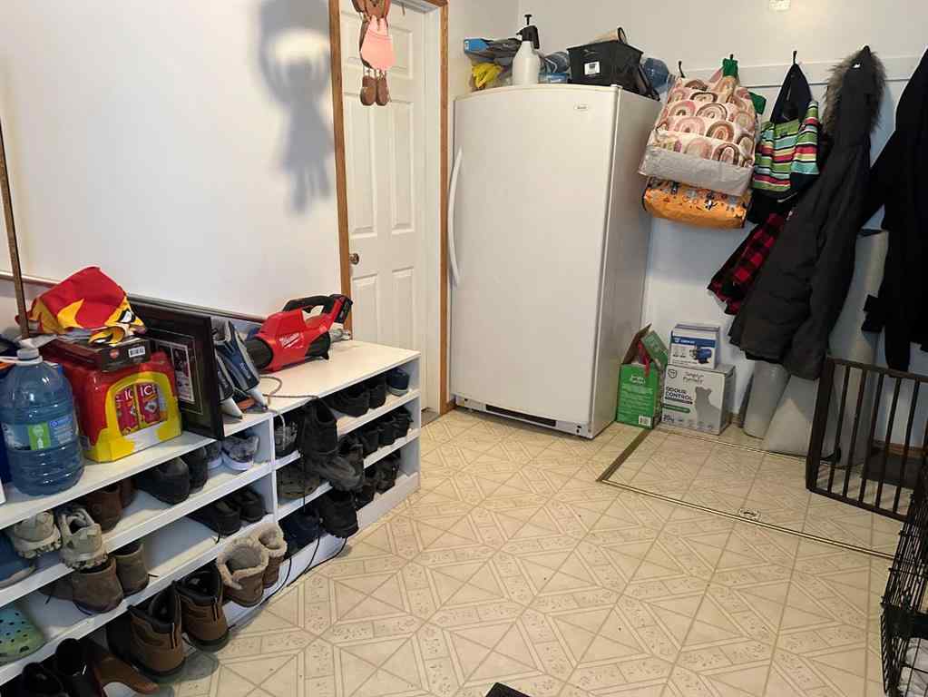 MLS® A2256775 - 202 James Avenue  in NONE Taber, Residential