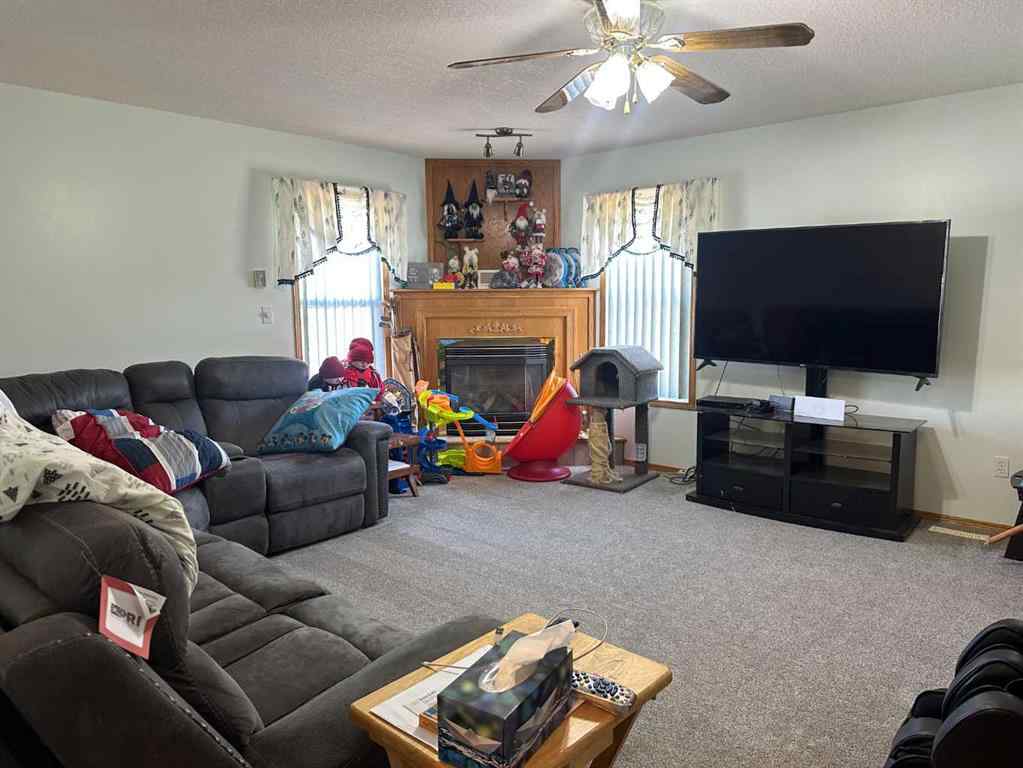 MLS® A2256775 - 202 James Avenue  in NONE Taber, Residential