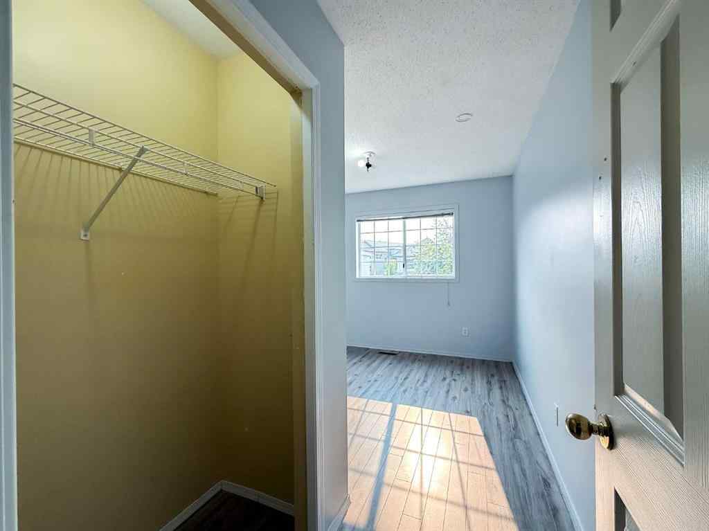 MLS® A2256780 - Unit #17 465 Makenny Street  in Thompson Lake Hinton, Residential