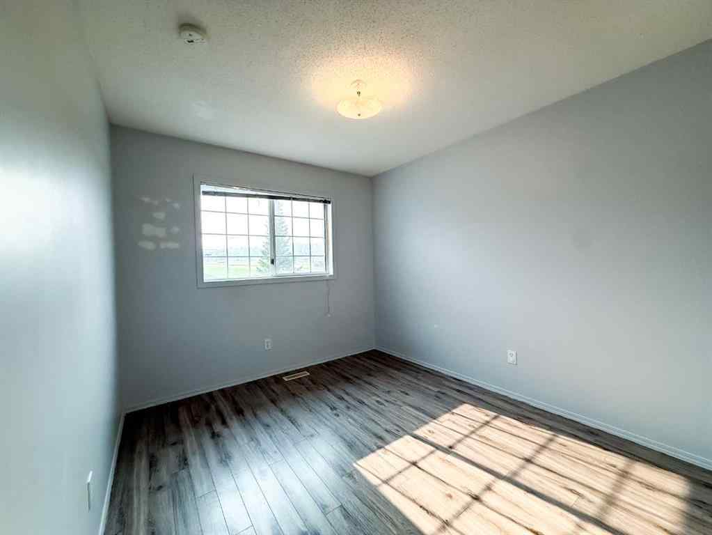 MLS® A2256780 - Unit #17 465 Makenny Street  in Thompson Lake Hinton, Residential