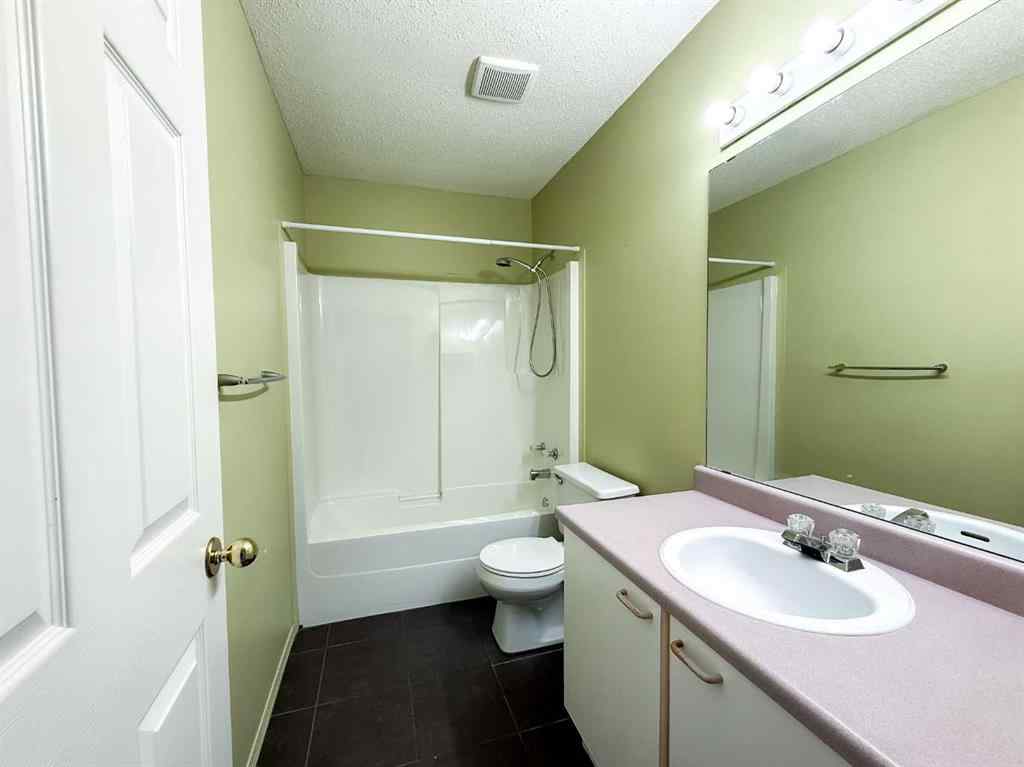 MLS® A2256780 - Unit #17 465 Makenny Street  in Thompson Lake Hinton, Residential