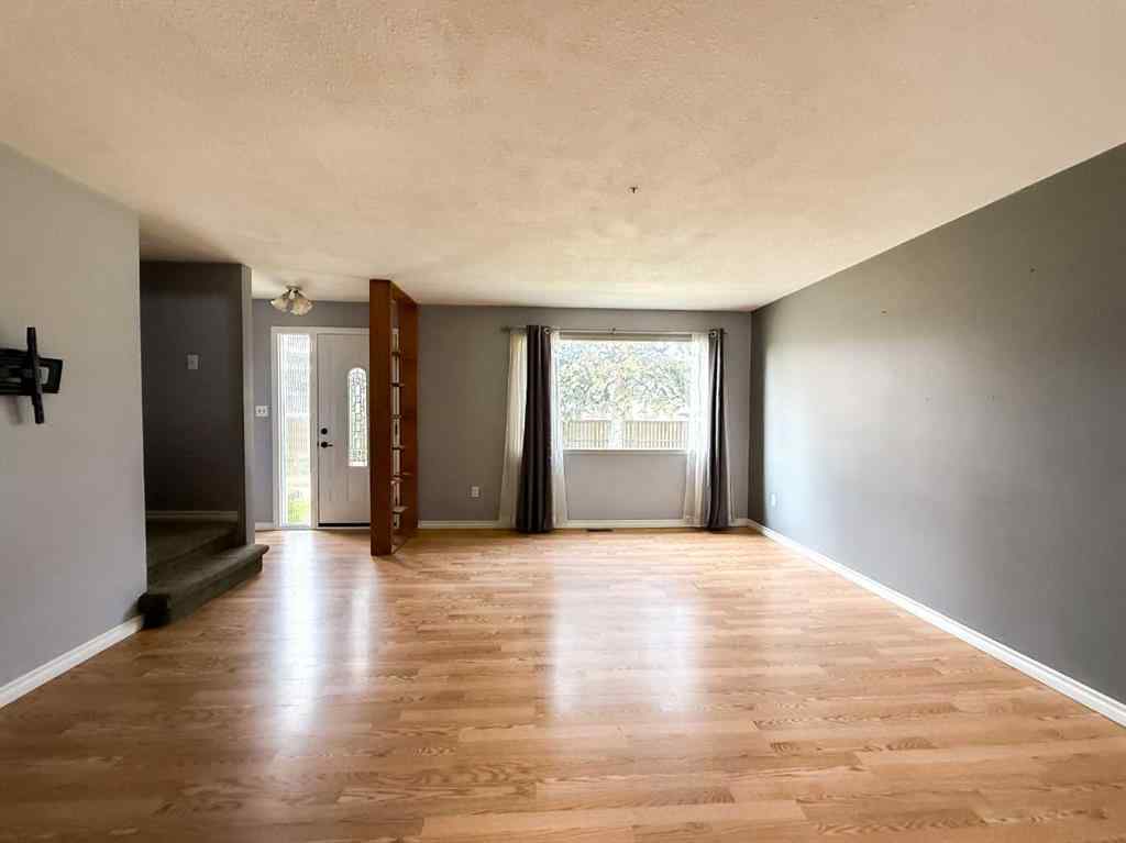 MLS® A2256781 - Unit #30 441 Switzer Drive  in Hardisty Hinton, Residential