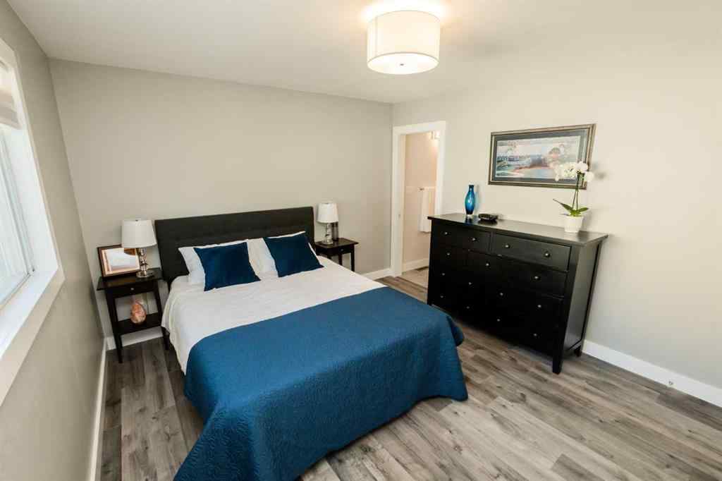 MLS® A2256786 - 9505 63 Avenue  in Country Club Estates Grande Prairie, Residential