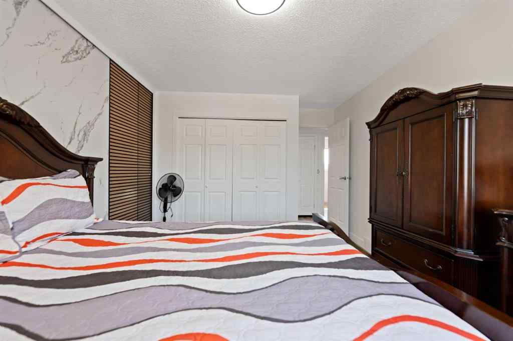 MLS® A2256787 - 40 Pinecliff Close NE in Pineridge Calgary, Residential