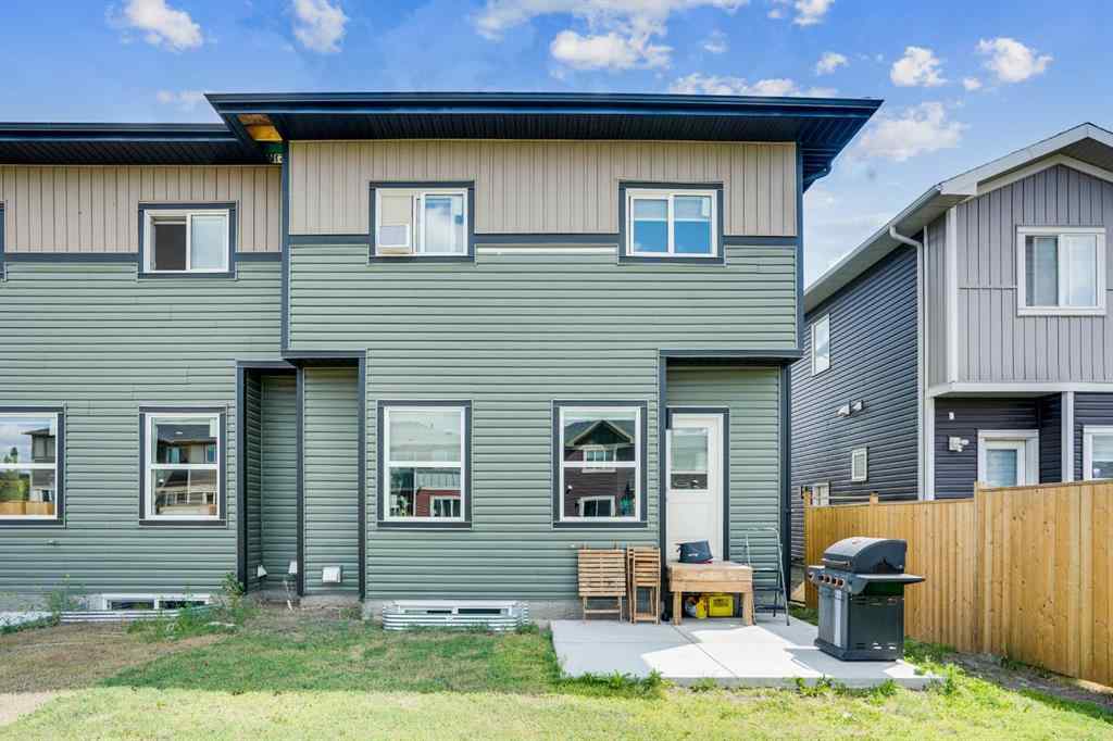 MLS® A2256790 - 28 Midtown Close SW in Midtown Airdrie, Residential