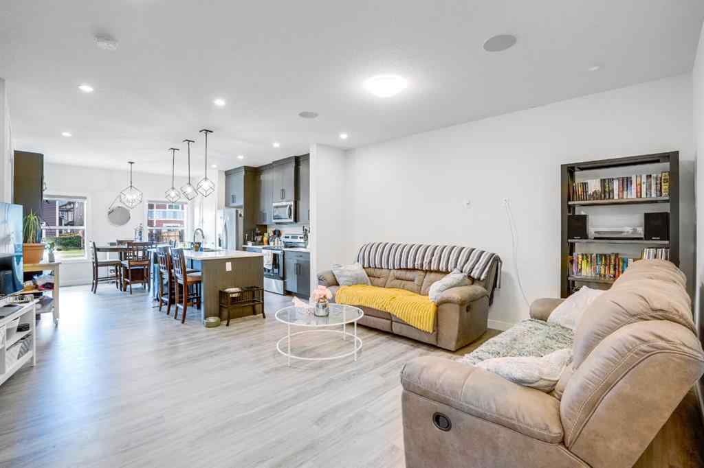 MLS® A2256790 - 28 Midtown Close SW in Midtown Airdrie, Residential
