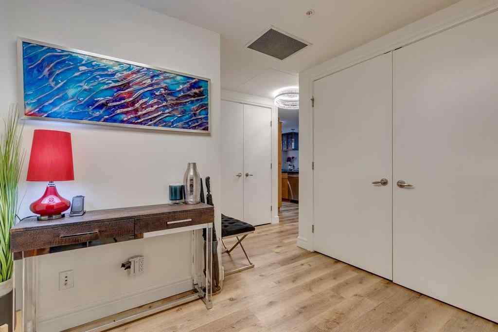 MLS® A2256795 - Unit #207 817 15 Avenue SW in Beltline Calgary, Residential