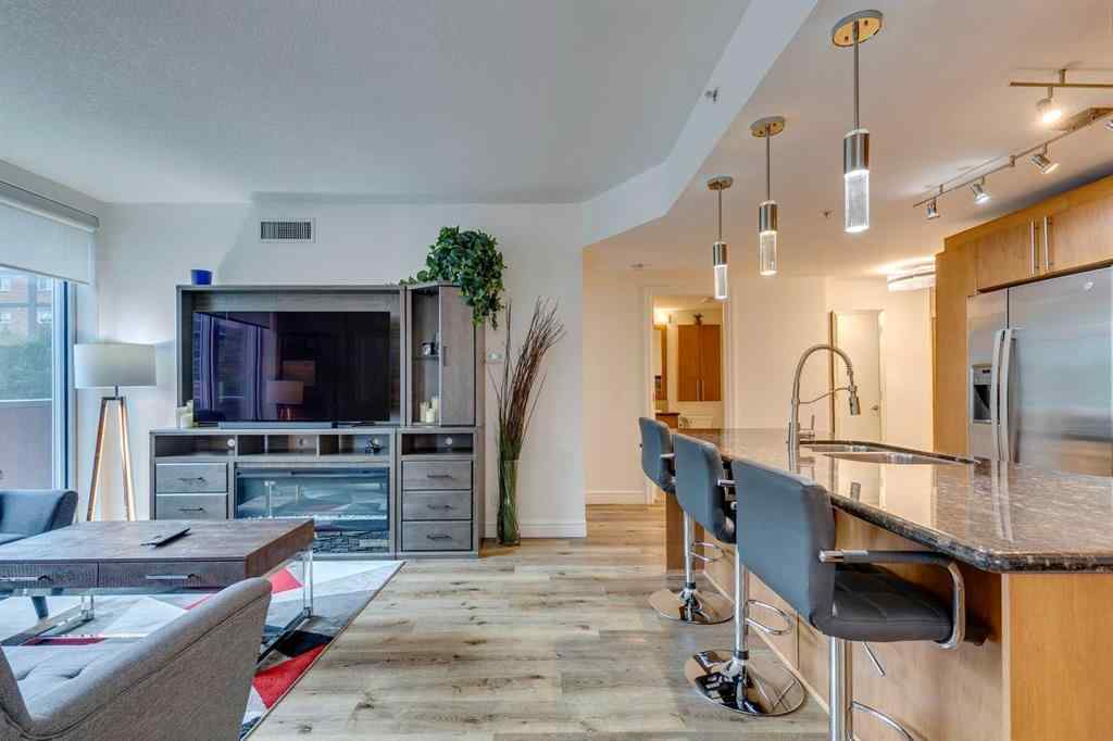 MLS® A2256795 - Unit #207 817 15 Avenue SW in Beltline Calgary, Residential