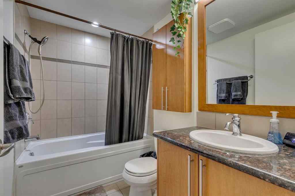 MLS® A2256795 - Unit #207 817 15 Avenue SW in Beltline Calgary, Residential