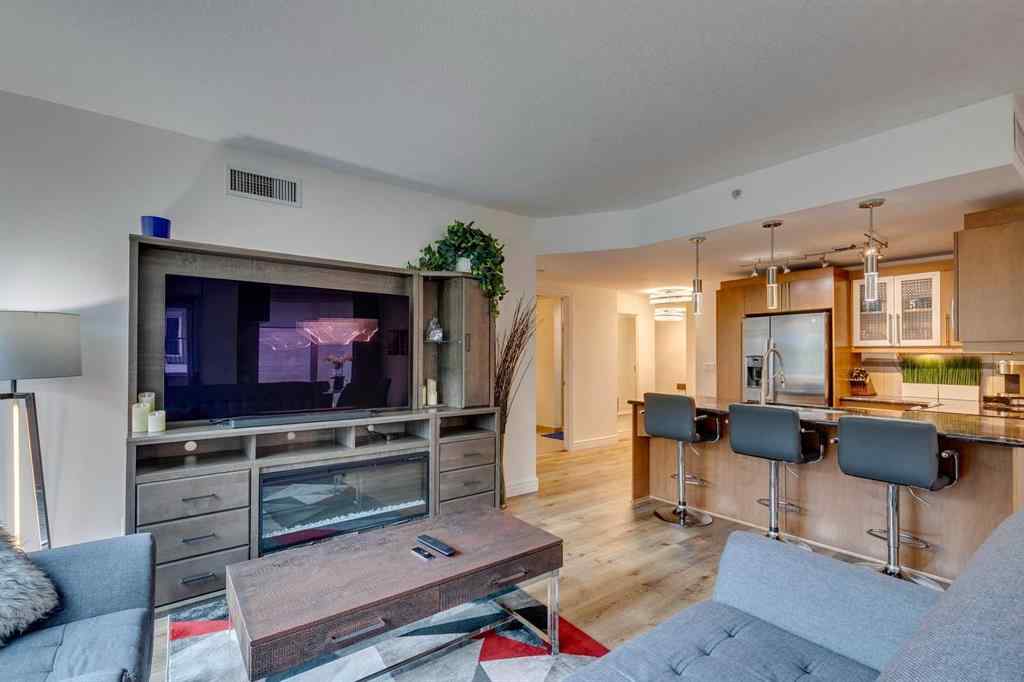 MLS® A2256795 - Unit #207 817 15 Avenue SW in Beltline Calgary, Residential