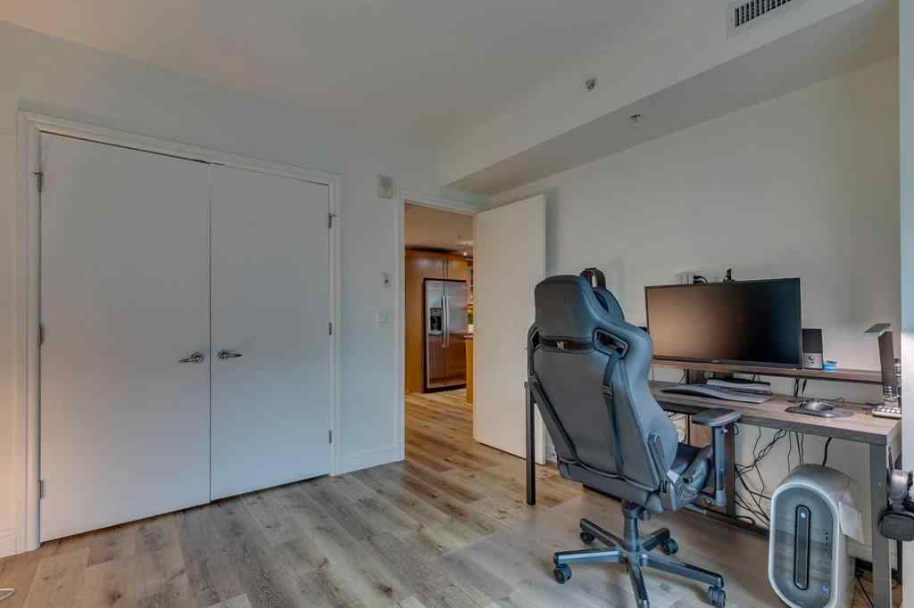 MLS® A2256795 - Unit #207 817 15 Avenue SW in Beltline Calgary, Residential