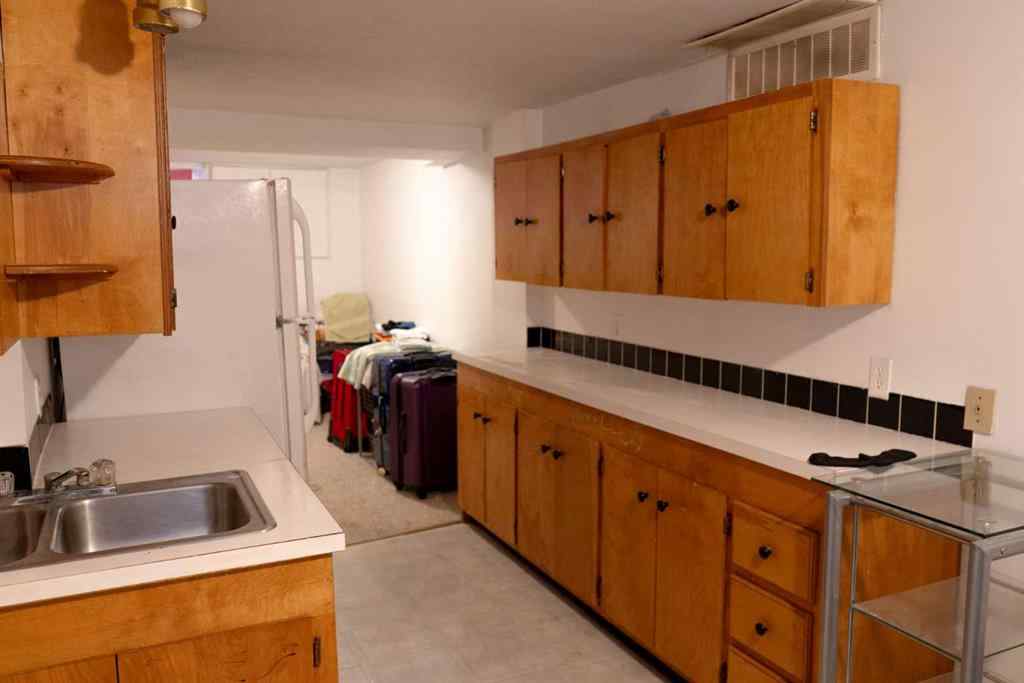 MLS® A2256796 - 1614 5a Avenue N in Westminster Lethbridge, Residential