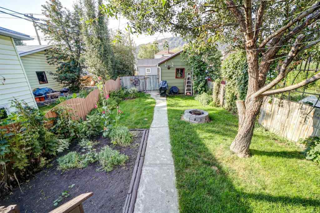MLS® A2256800 - 12130 22 Avenue  in NONE Blairmore, Residential