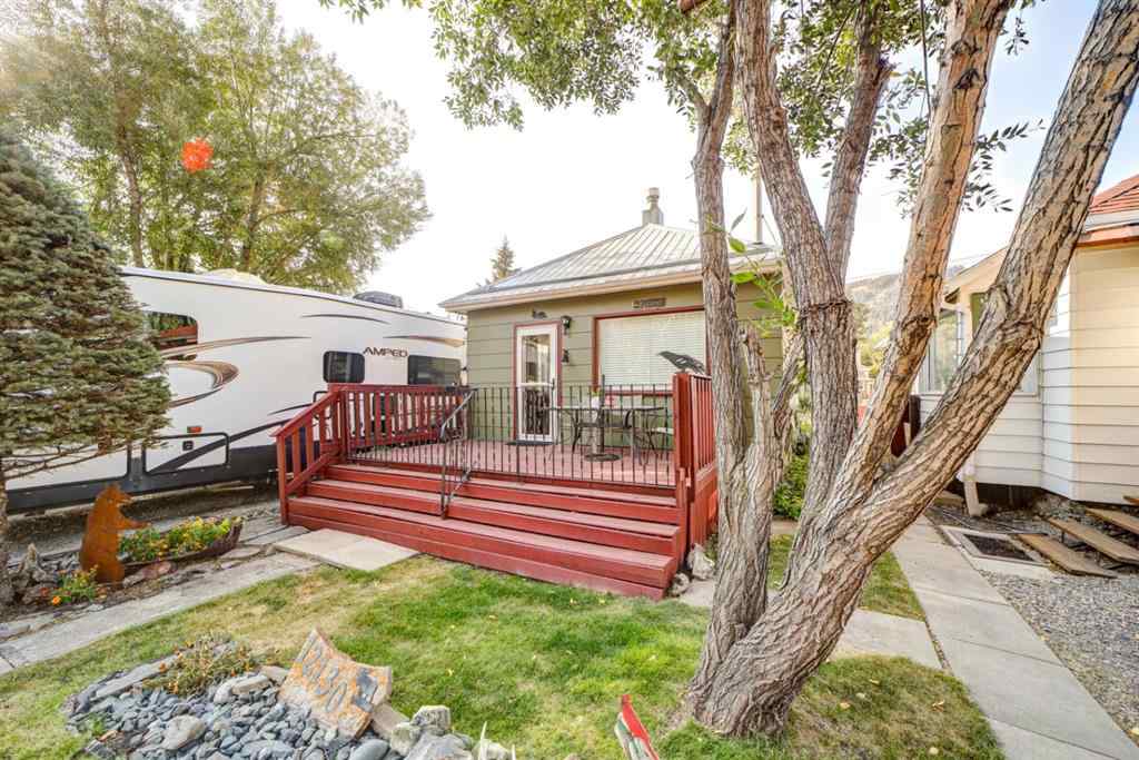 MLS® A2256800 - 12130 22 Avenue  in NONE Blairmore, Residential