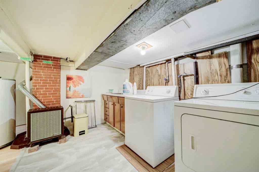 MLS® A2256800 - 12130 22 Avenue  in NONE Blairmore, Residential