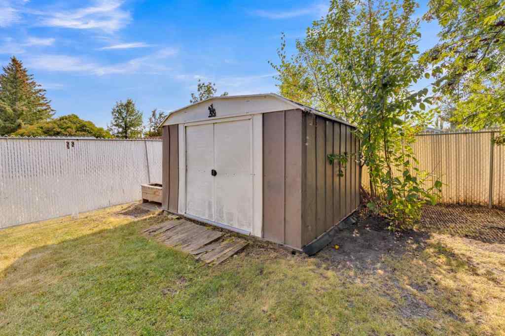MLS® A2256803 - 113 Crawford Street  in Clearview Meadows Red Deer, Residential