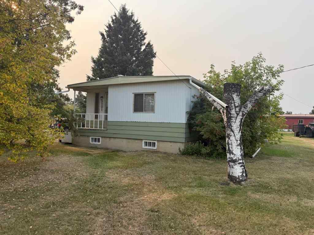MLS® A2256805 - 5101 49 Avenue  in NONE Berwyn, Residential