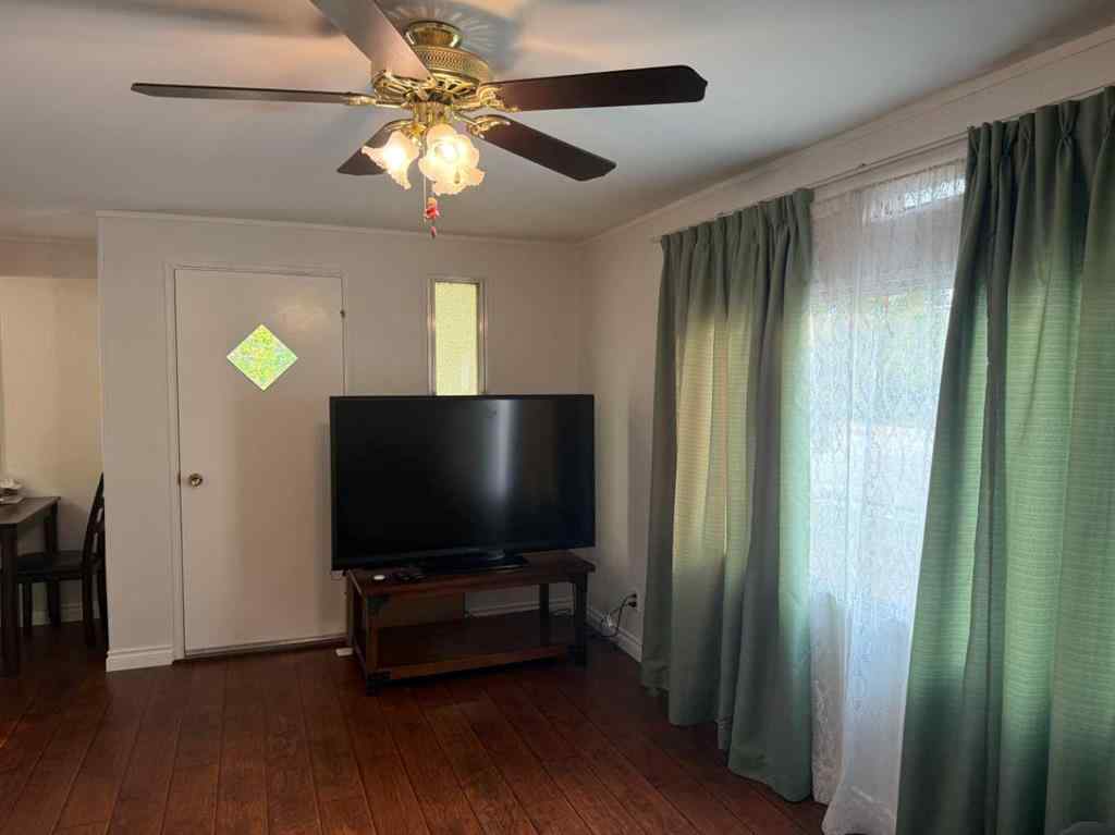 MLS® A2256805 - 5101 49 Avenue  in NONE Berwyn, Residential