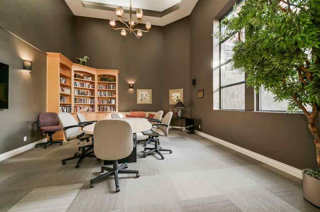 MLS® A2256810 - Unit #210 60 24 Avenue SW in Erlton Calgary, Residential