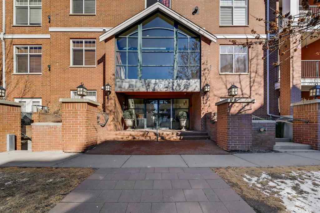 MLS® A2256810 - Unit #210 60 24 Avenue SW in Erlton Calgary, Residential