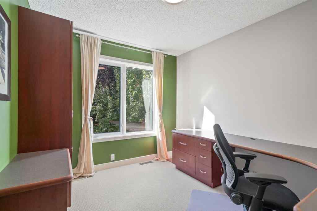 MLS® A2256813 - 45 Mt Douglas Close SE in McKenzie Lake Calgary, Residential