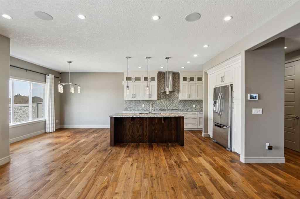 MLS® A2256817 - 152 Evansborough Way NW in Evanston Calgary, Residential