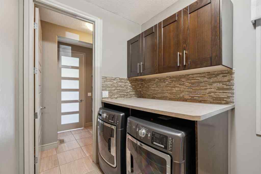 MLS® A2256817 - 152 Evansborough Way NW in Evanston Calgary, Residential