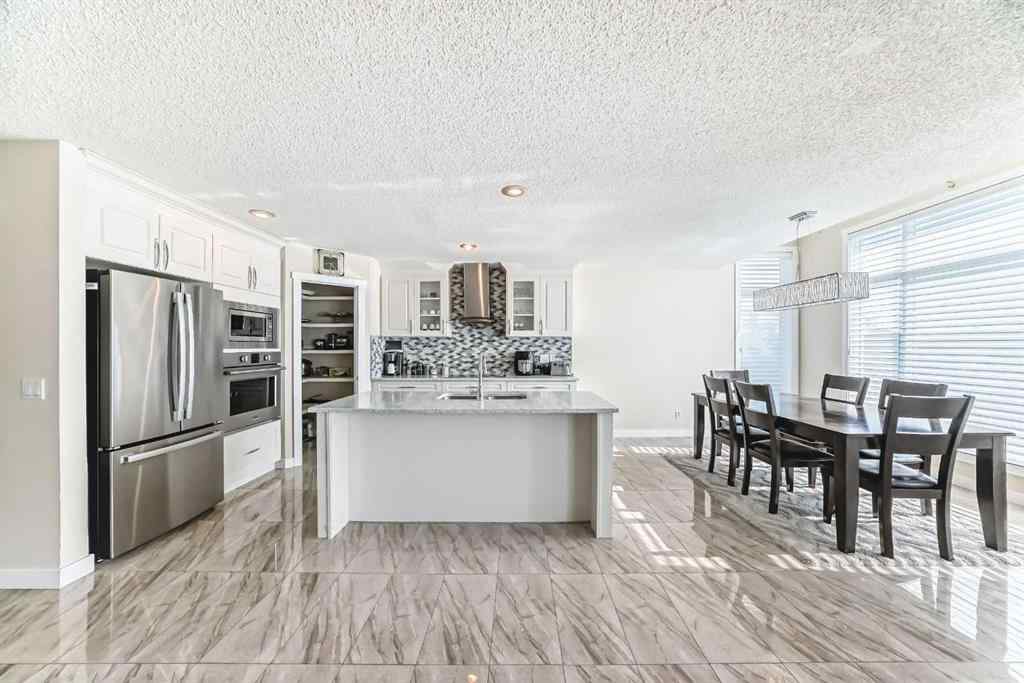 MLS® A2256821 - 41 Covette Bay NE in Coventry Hills Calgary, Residential