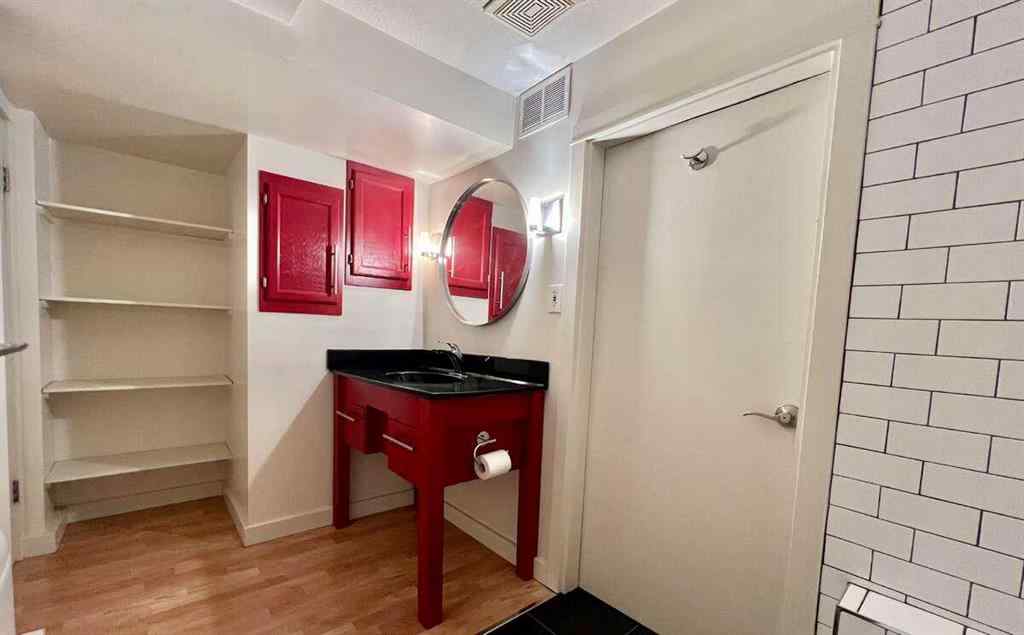 MLS® A2256822 - 2235 29 Avenue SW in Richmond Calgary, Residential
