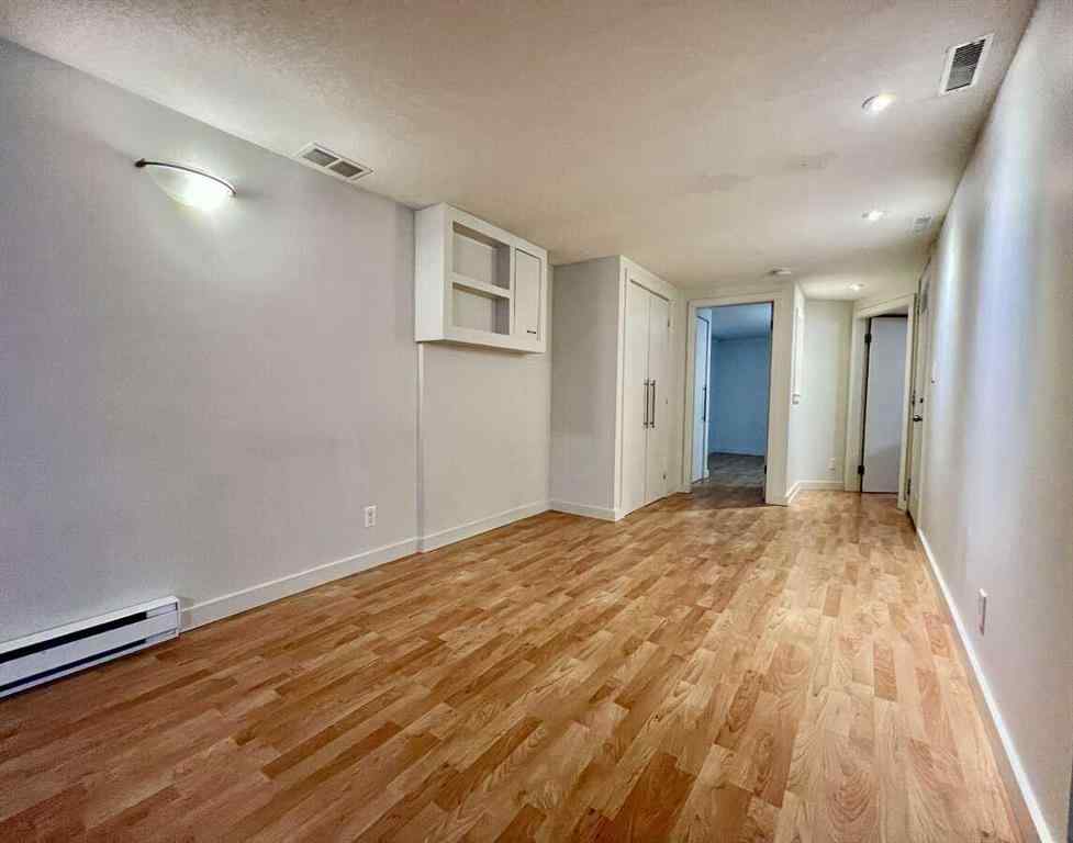 MLS® A2256822 - 2235 29 Avenue SW in Richmond Calgary, Residential