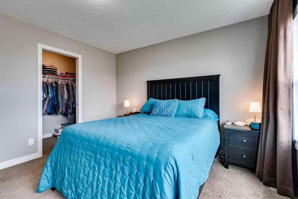 MLS® A2256823 - 399 Hillcrest Circle SW in Hillcrest Airdrie, Residential
