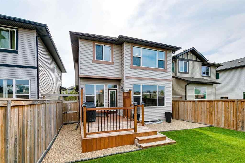 MLS® A2256823 - 399 Hillcrest Circle SW in Hillcrest Airdrie, Residential
