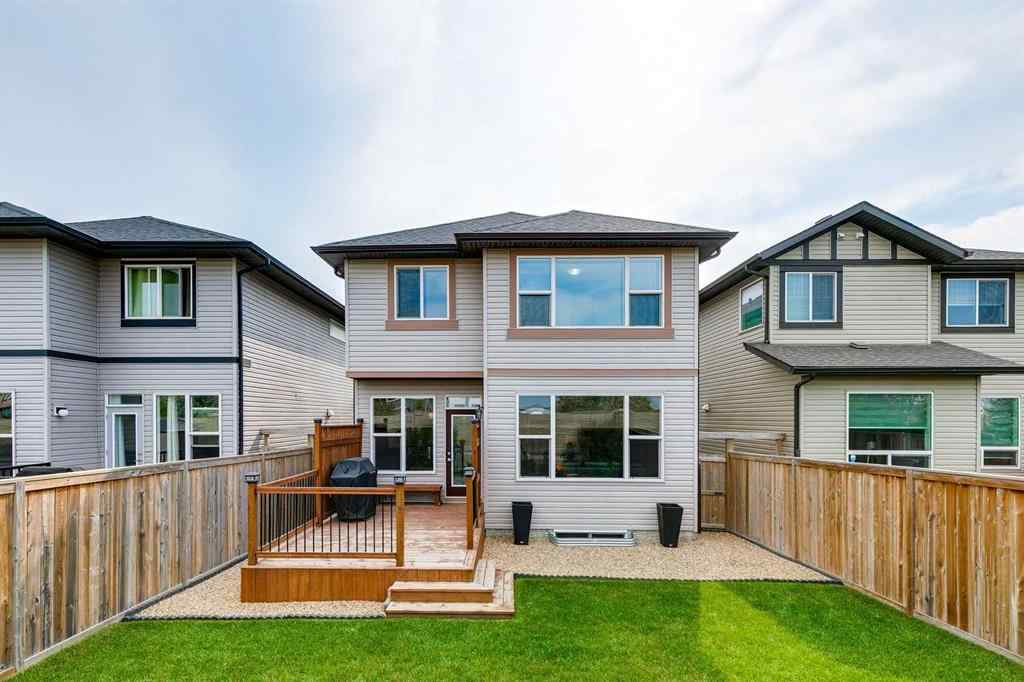 MLS® A2256823 - 399 Hillcrest Circle SW in Hillcrest Airdrie, Residential