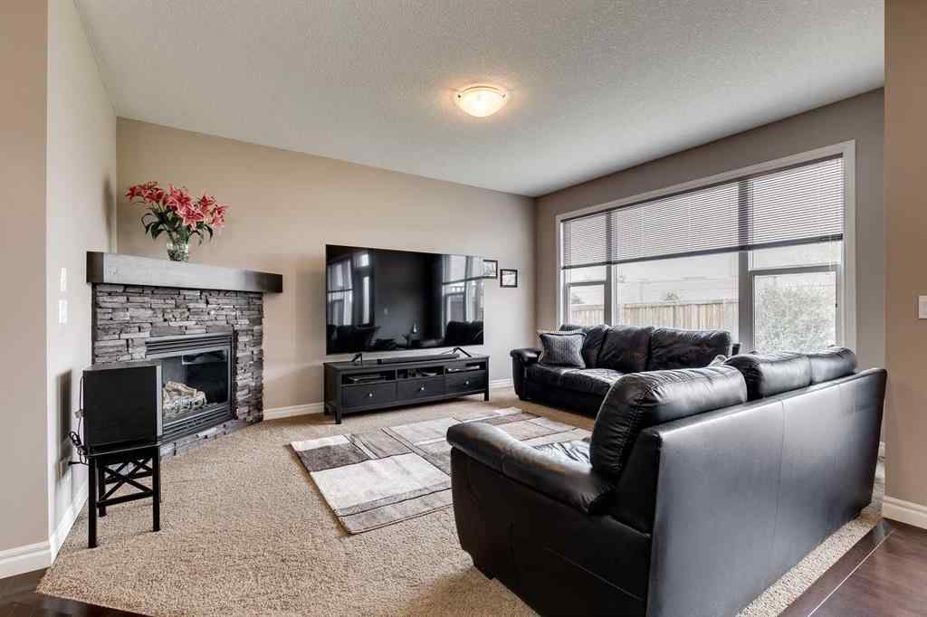 MLS® A2256823 - 399 Hillcrest Circle SW in Hillcrest Airdrie, Residential