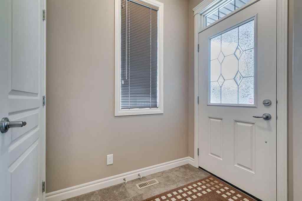 MLS® A2256823 - 399 Hillcrest Circle SW in Hillcrest Airdrie, Residential