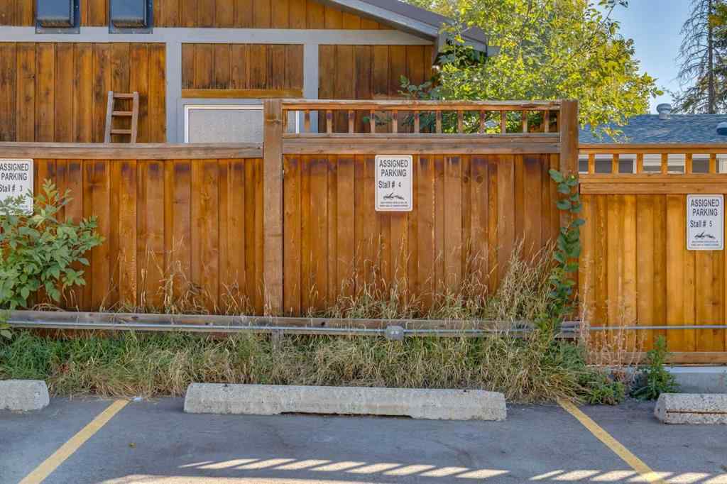 MLS® A2256825 - Unit #4 1111 Canterbury Drive SW in Canyon Meadows Calgary, Residential