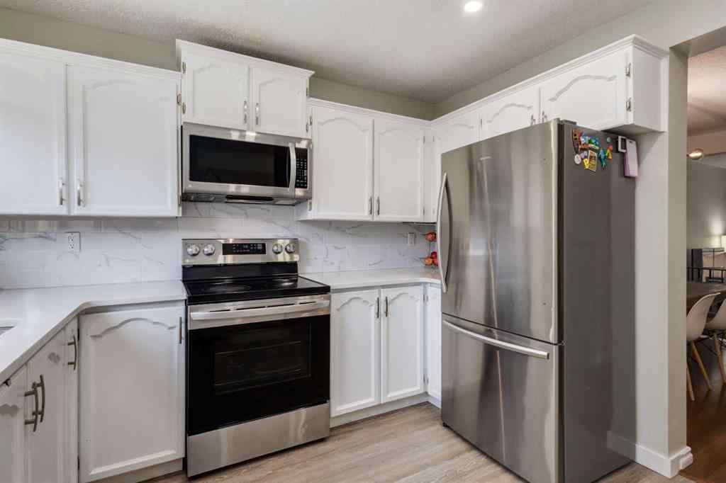 MLS® A2256825 - Unit #4 1111 Canterbury Drive SW in Canyon Meadows Calgary, Residential